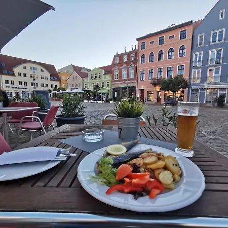 아파트 Alte Feuerwehr 웨케문데